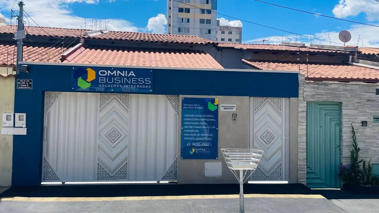 Fachada da Omnia Business em Goiânia